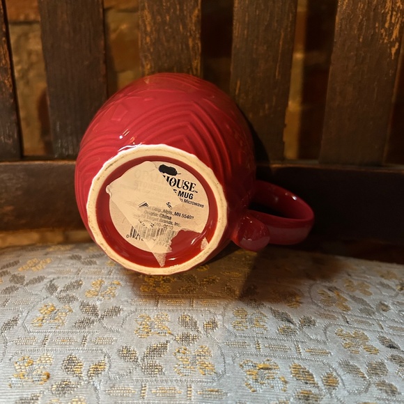 Opal House Embossed Snowflake Christmas Movie Mug - Picture 4 of 9